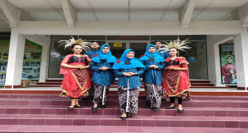 NGUDHAR KAWRUH TEMBANG